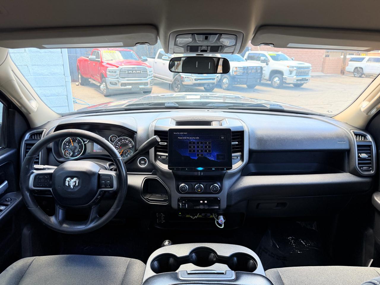 RAM 2500 Tradesman 4x4 Crew Cab 6'4" Box 2019