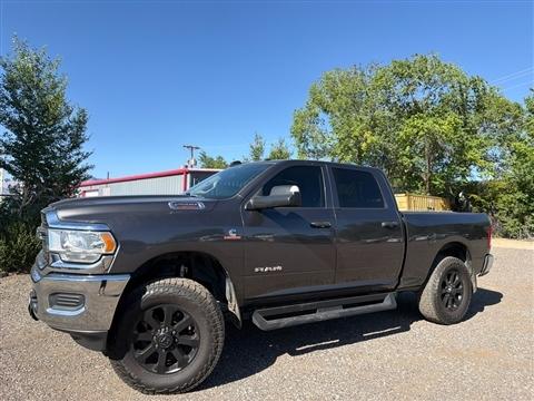 2019 RAM 2500 Tradesman 4x4 Crew Cab 6'4" Box