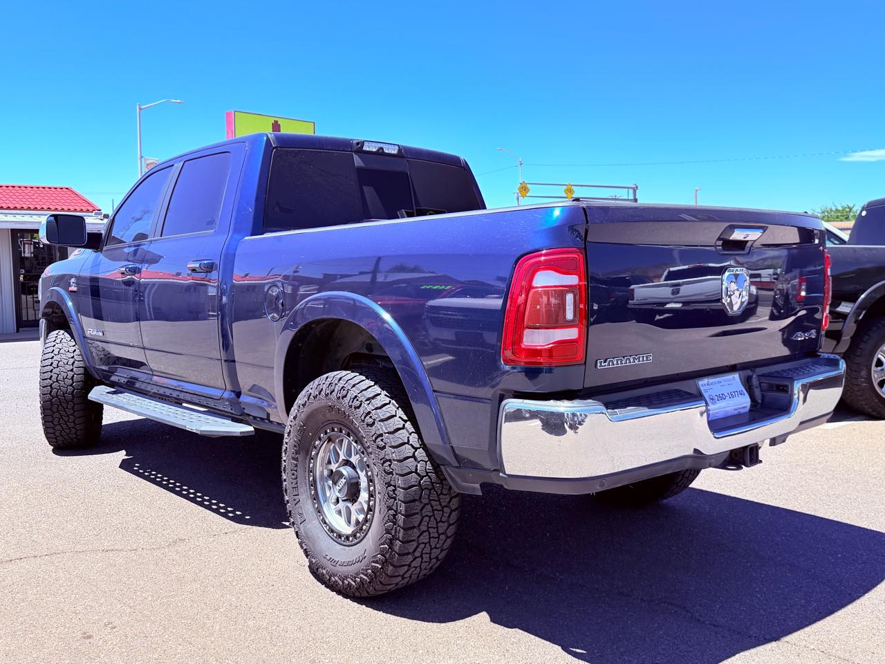 RAM 2500 Laramie 4x4 Crew Cab 6'4" Box 2019