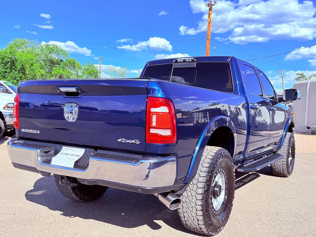 RAM 2500 Laramie 4x4 Crew Cab 6'4" Box 2019