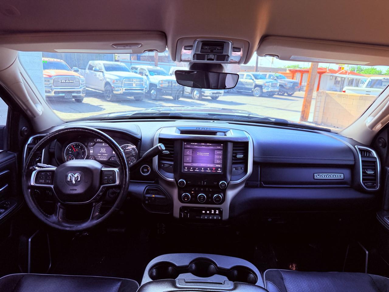 RAM 2500 Laramie 4x4 Crew Cab 6'4" Box 2019