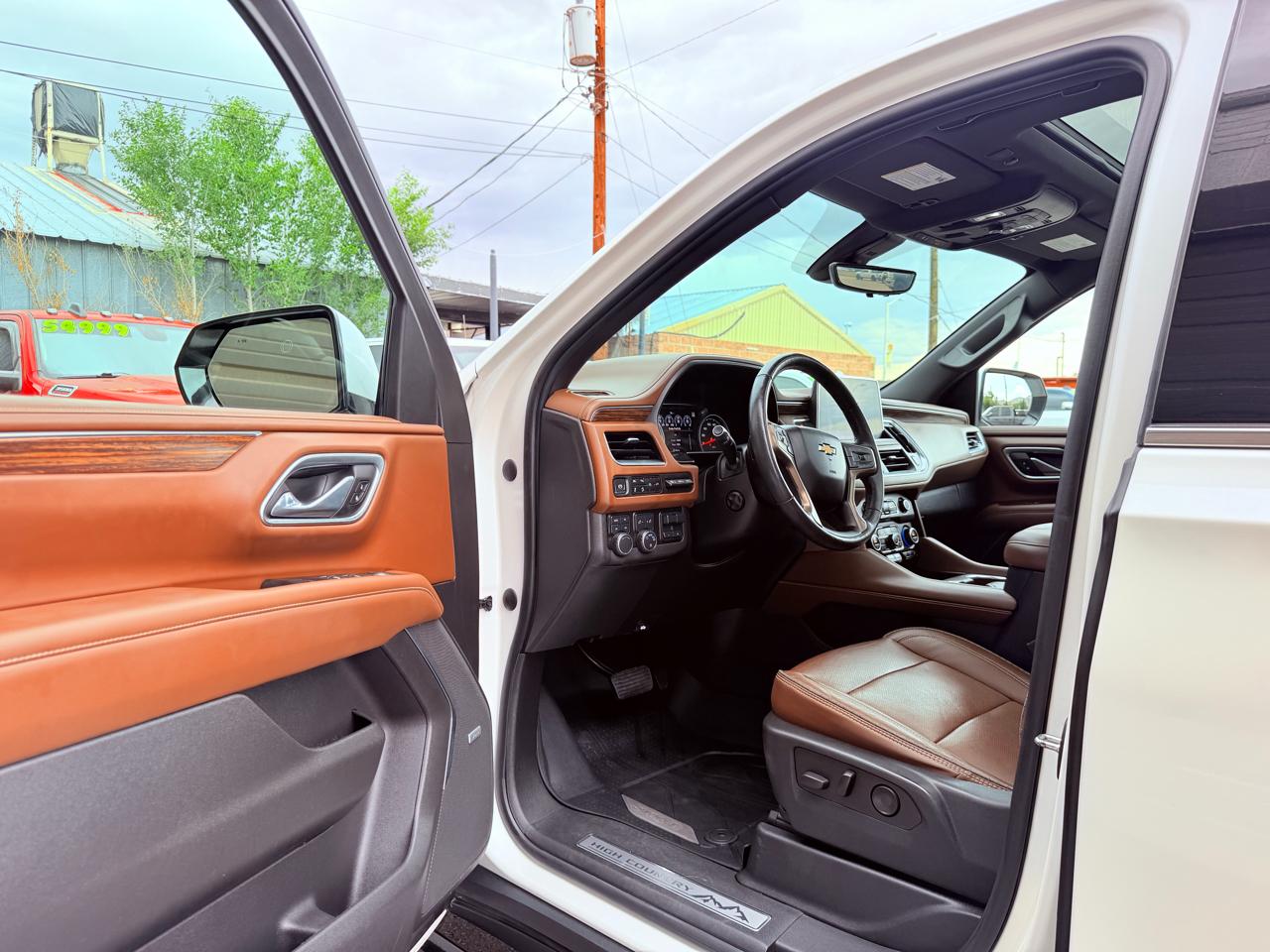 Chevrolet Tahoe 4WD 4dr High Country 2021