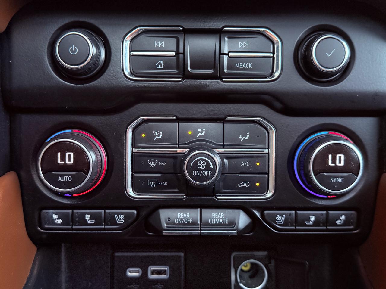 Chevrolet Tahoe 4WD 4dr High Country 2021