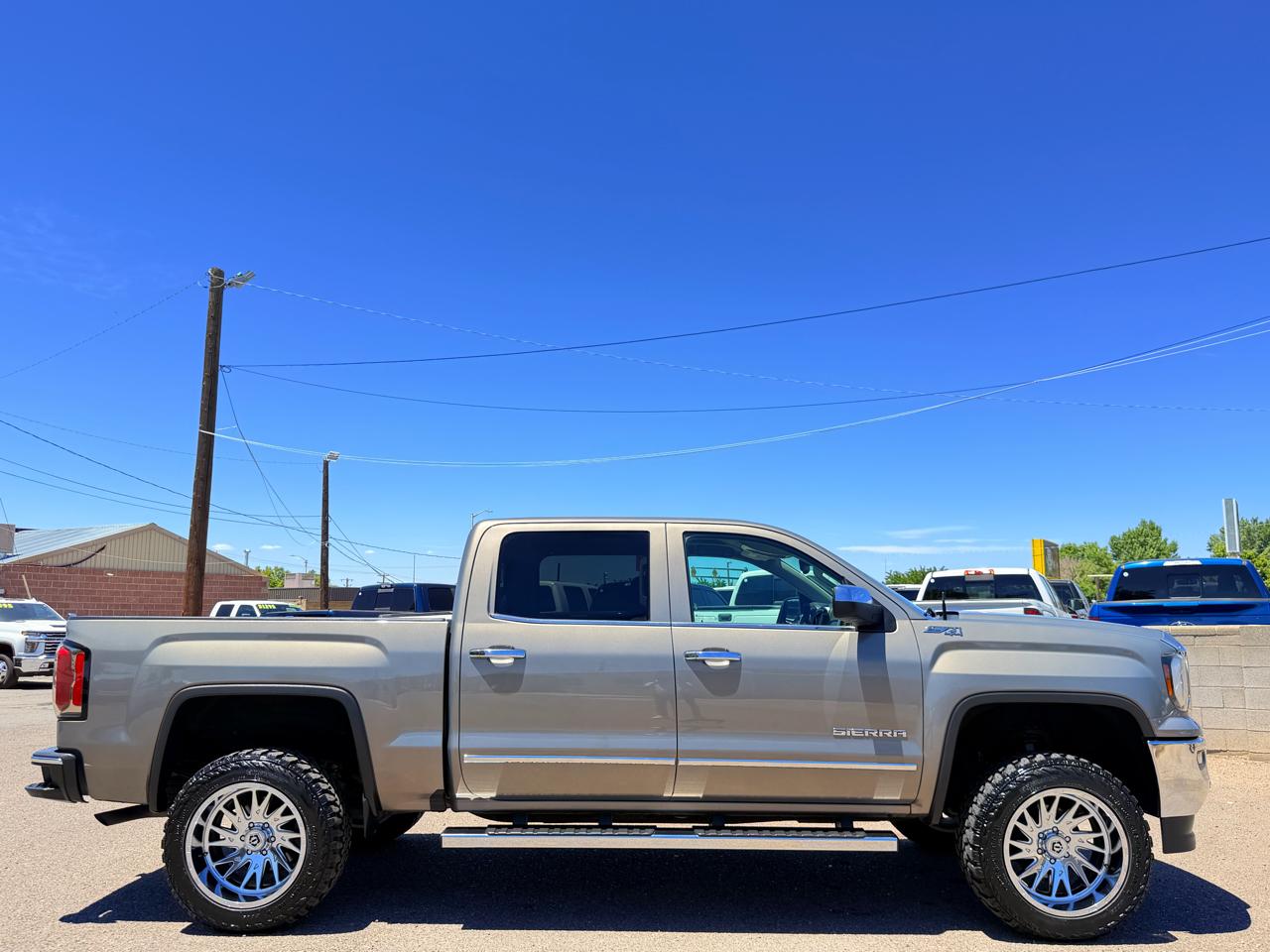 GMC Sierra 1500 SLT Crew Cab 4WD 2017