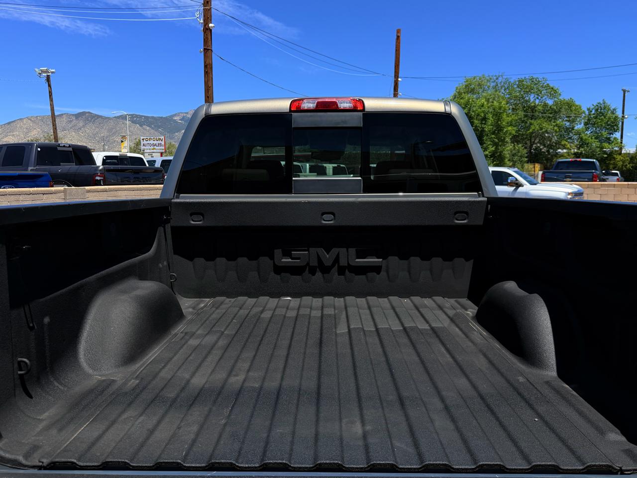 GMC Sierra 1500 SLT Crew Cab 4WD 2017