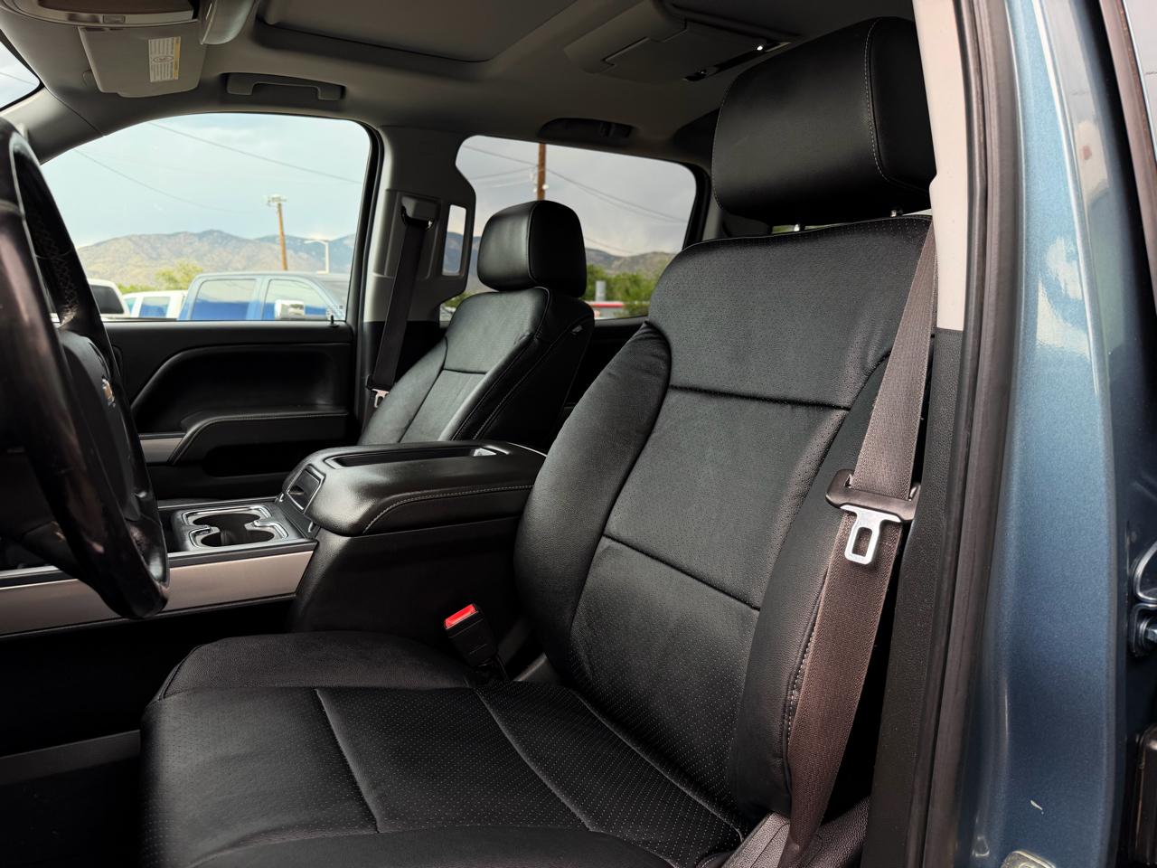 Chevrolet Silverado 2500HD 4WD Crew Cab 153.7" LTZ 2015