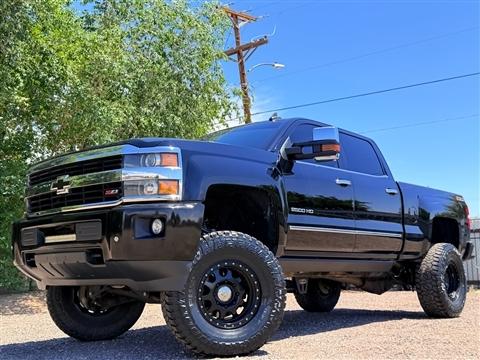 2016 Chevrolet Silverado 2500HD 4WD Crew Cab 153.7" LTZ