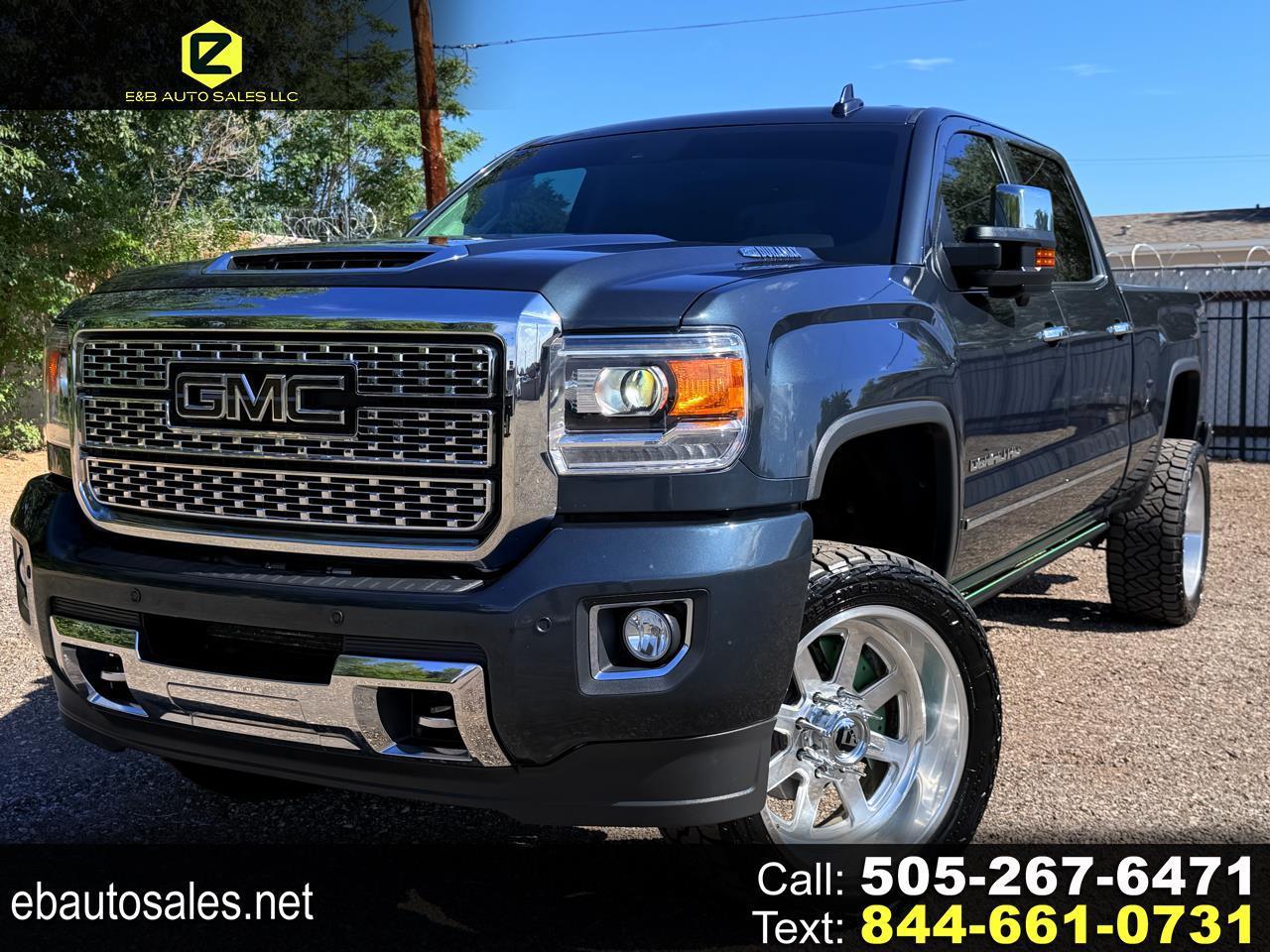 2018 GMC Sierra 4WD Crew Cab Standard Box Denali's photo