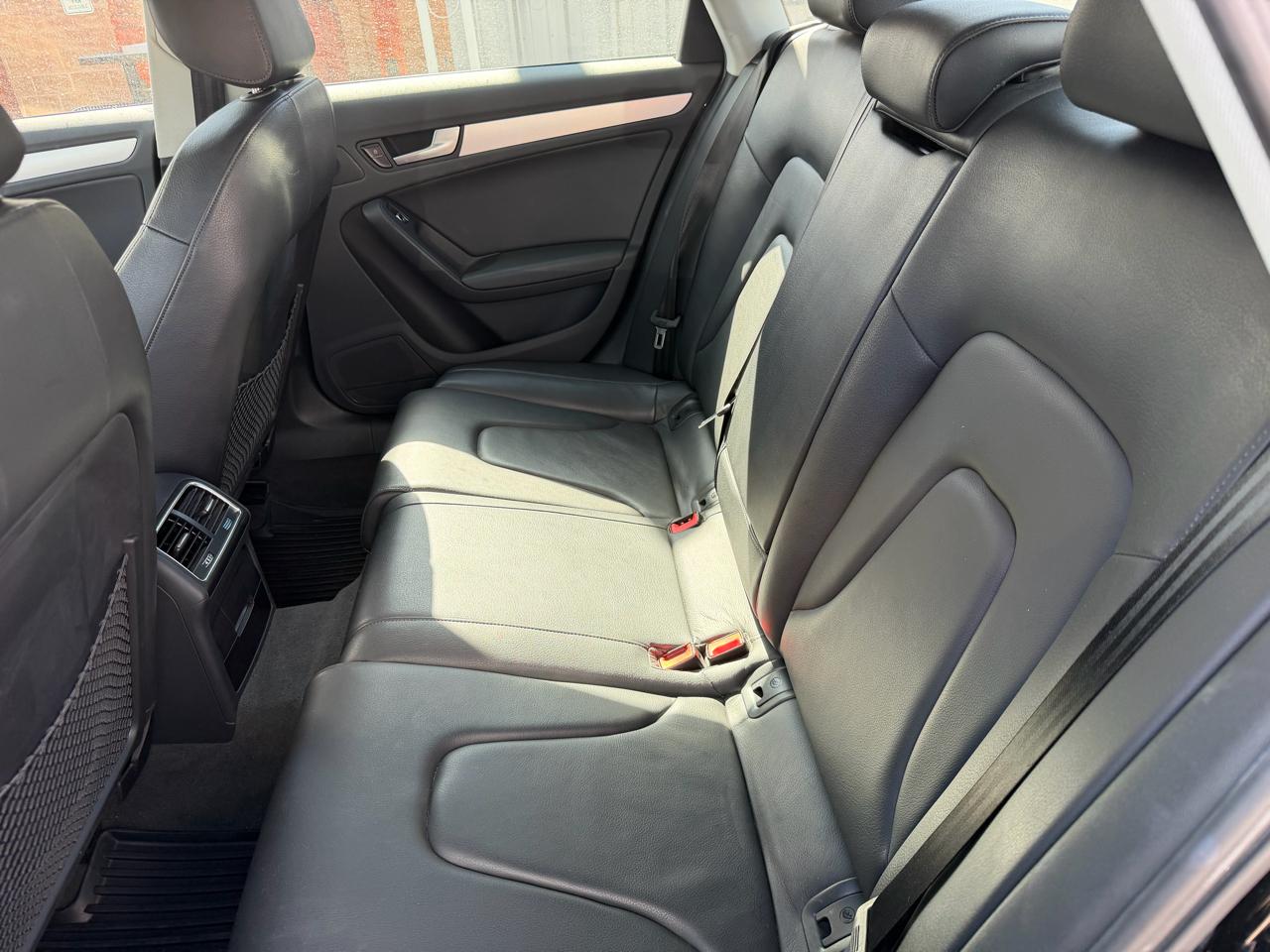 Audi A4 4dr Sdn Auto quattro 2.0T Premium Plus 2013