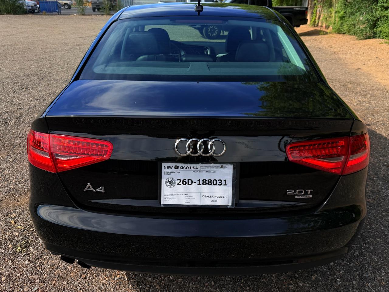Audi A4 4dr Sdn Auto quattro 2.0T Premium Plus 2013