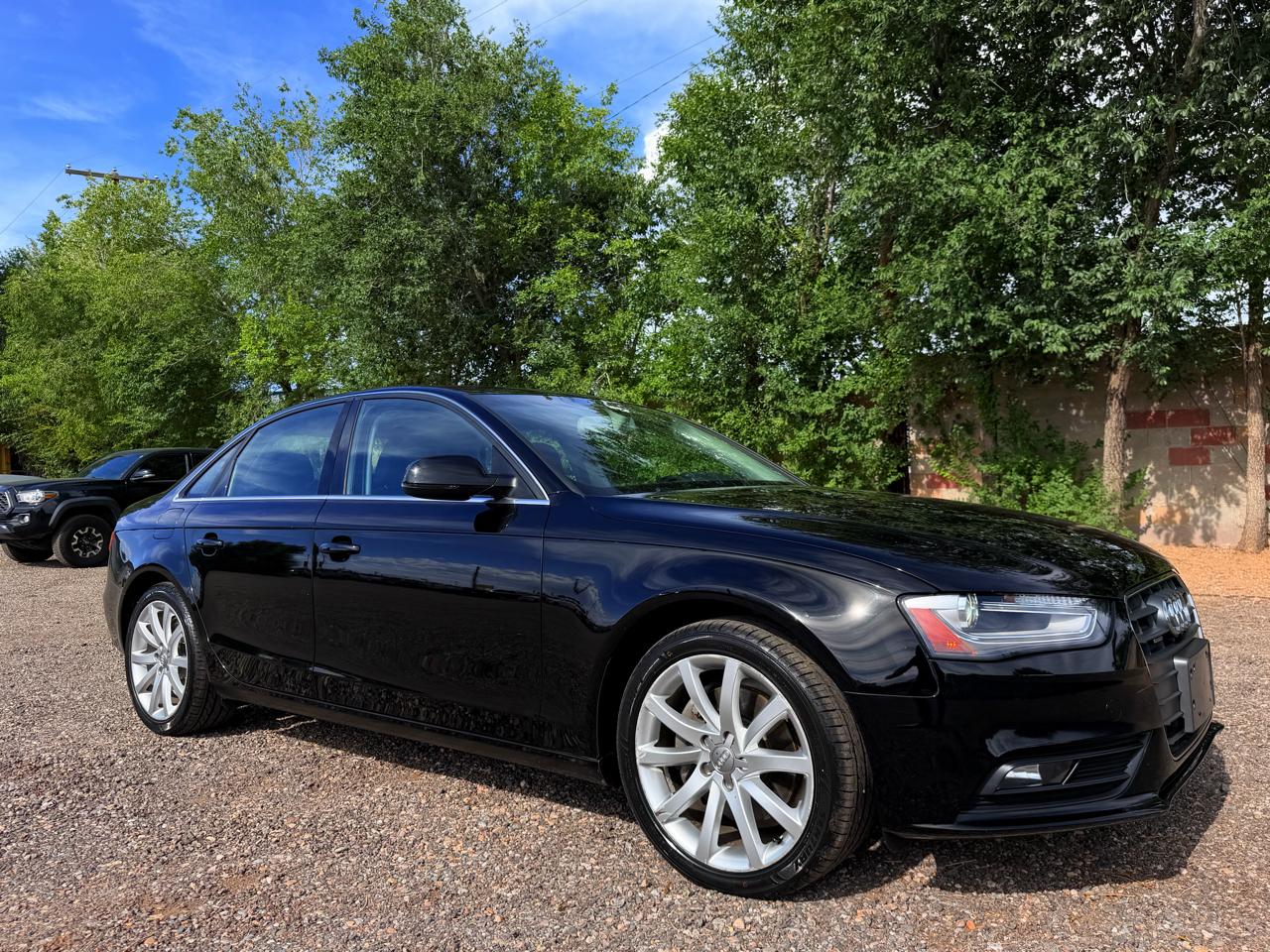 Audi A4 4dr Sdn Auto quattro 2.0T Premium Plus 2013