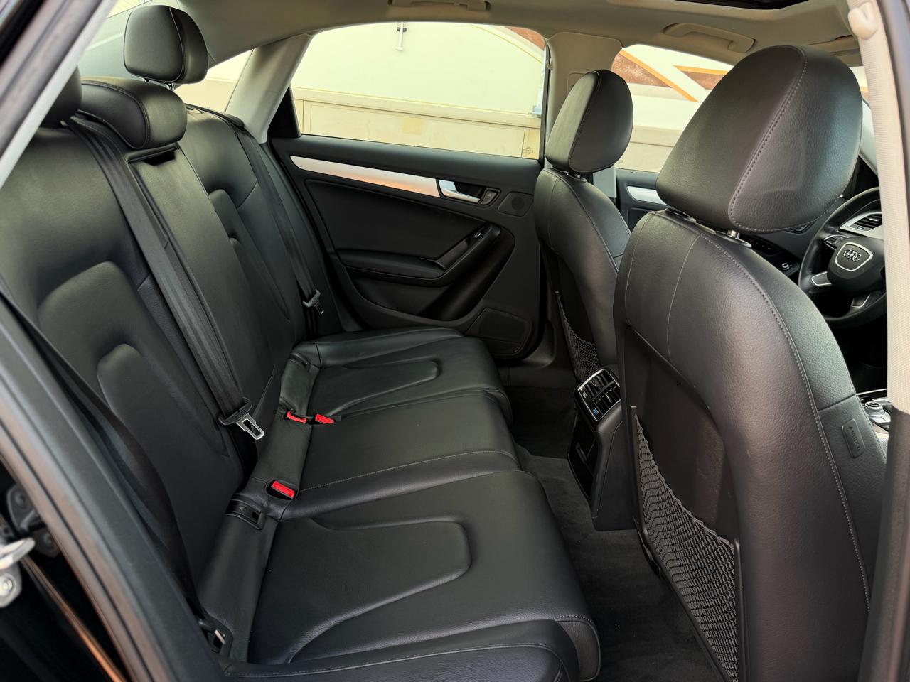Audi A4 4dr Sdn Auto quattro 2.0T Premium Plus 2013