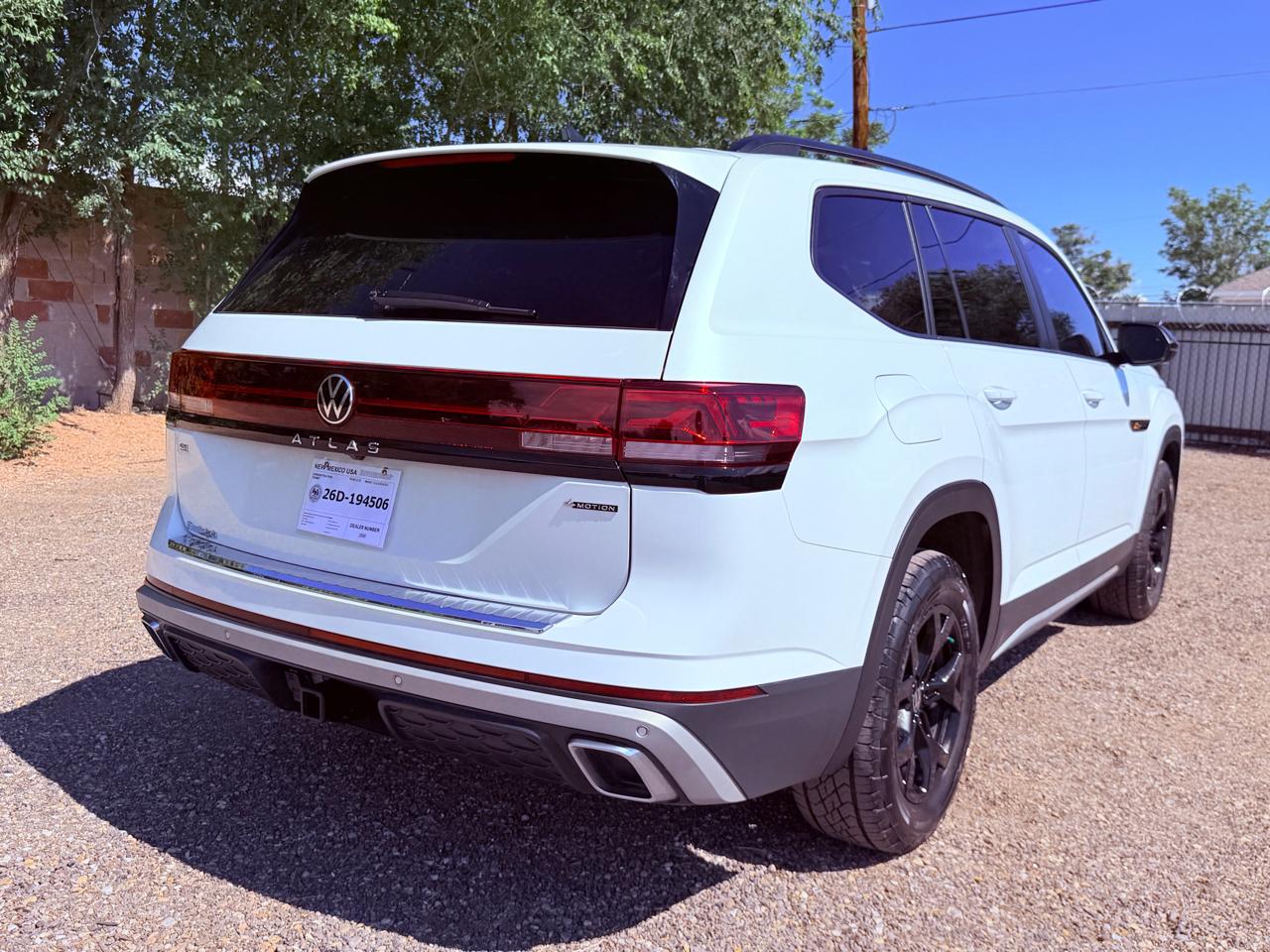 Volkswagen Atlas 2.0T Peak Edition 4MOTION 2026