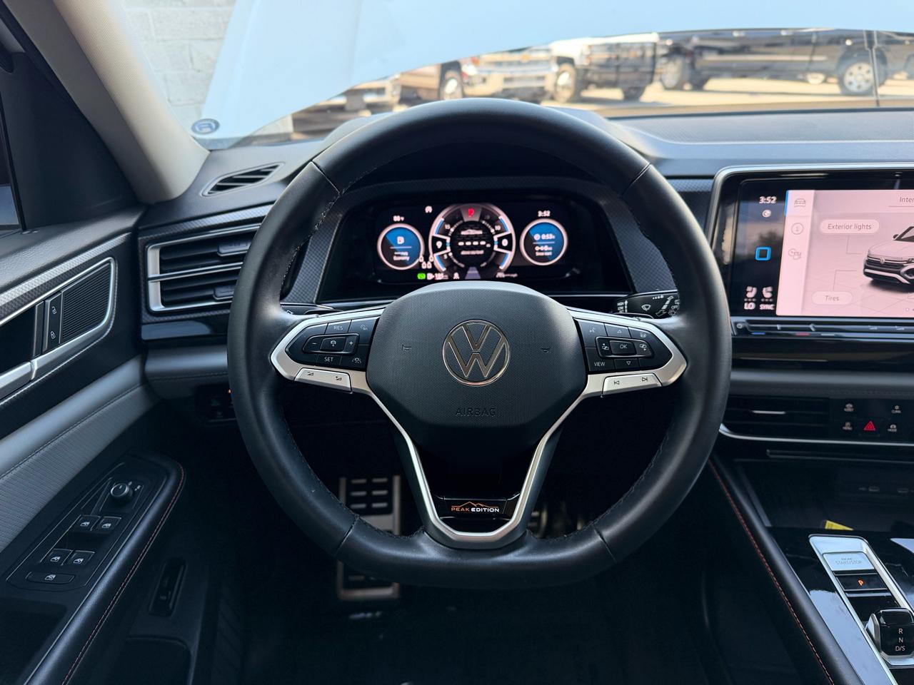 Volkswagen Atlas 2.0T Peak Edition 4MOTION 2026