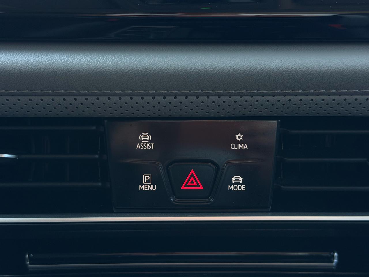 Volkswagen Atlas 2.0T Peak Edition 4MOTION 2026