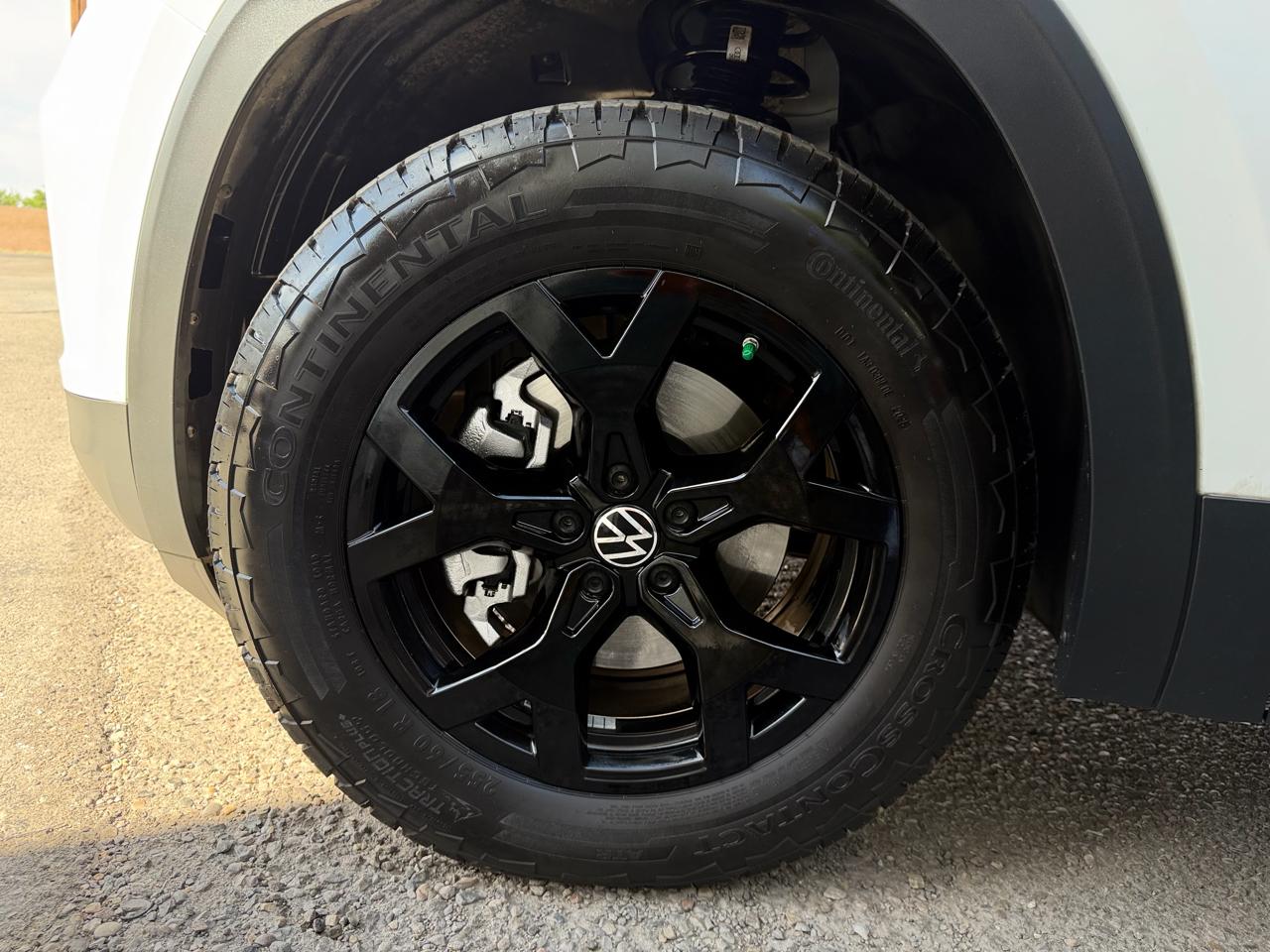 Volkswagen Atlas 2.0T Peak Edition 4MOTION 2026