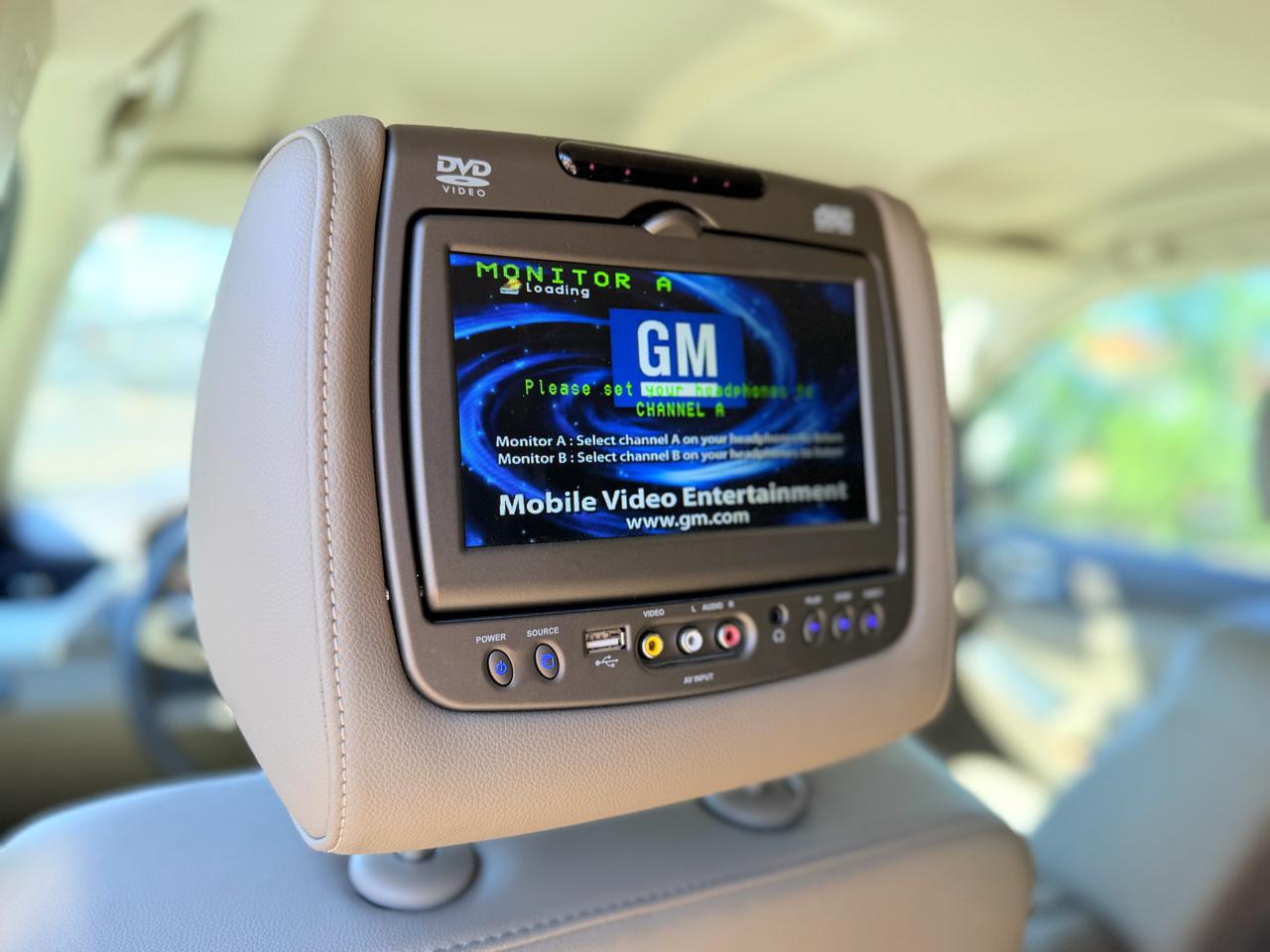 GMC Yukon XL 2WD 4dr SLT 2017