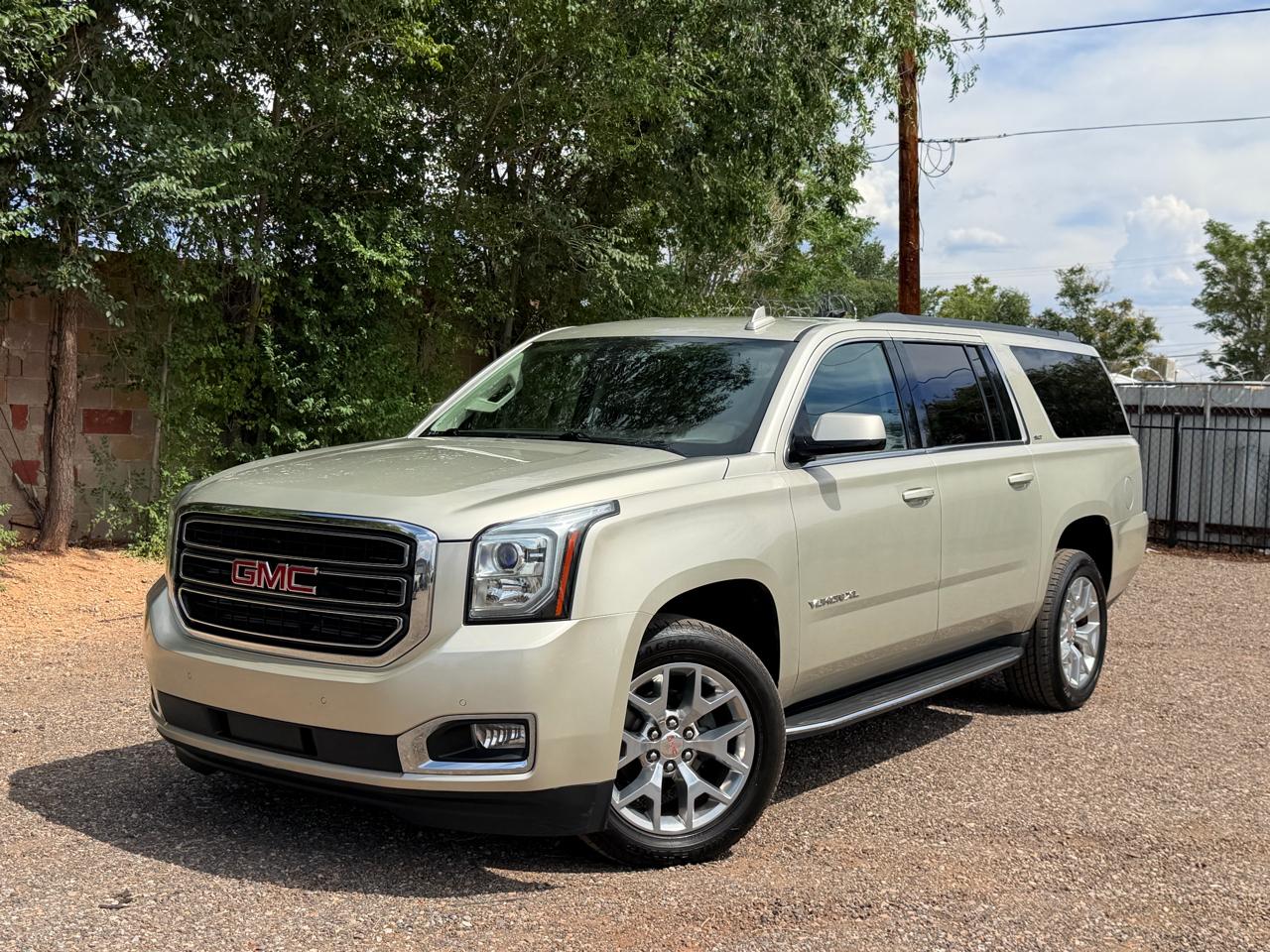 GMC Yukon XL 2WD 4dr SLT 2017