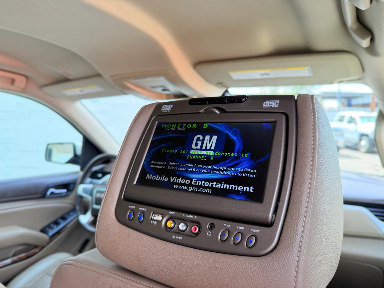 GMC Yukon XL 2WD 4dr SLT 2017