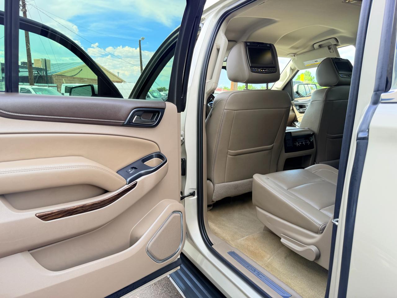 GMC Yukon XL 2WD 4dr SLT 2017