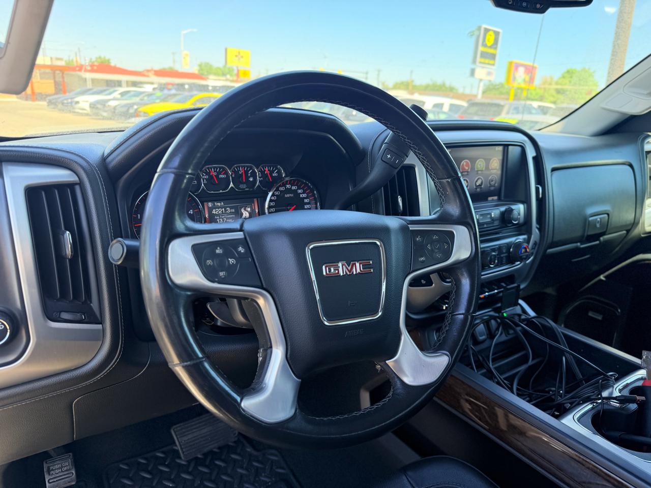 GMC Sierra 2500HD available WiFi 4WD Double Cab 144.2" SLT 2015