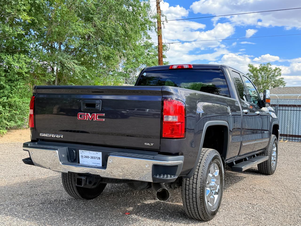 GMC Sierra 2500HD available WiFi 4WD Double Cab 144.2" SLT 2015