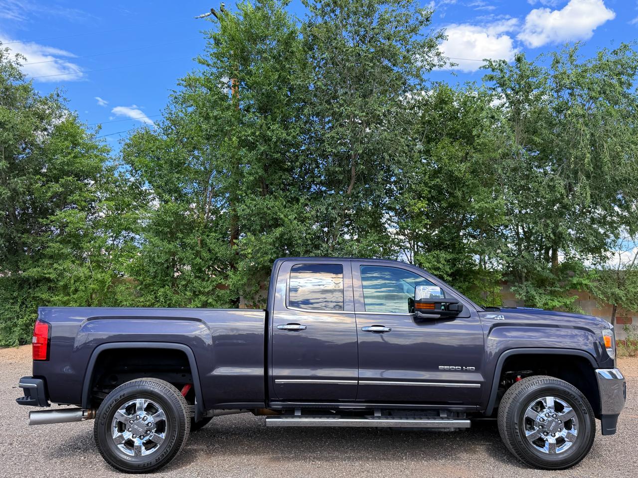 GMC Sierra 2500HD available WiFi 4WD Double Cab 144.2" SLT 2015