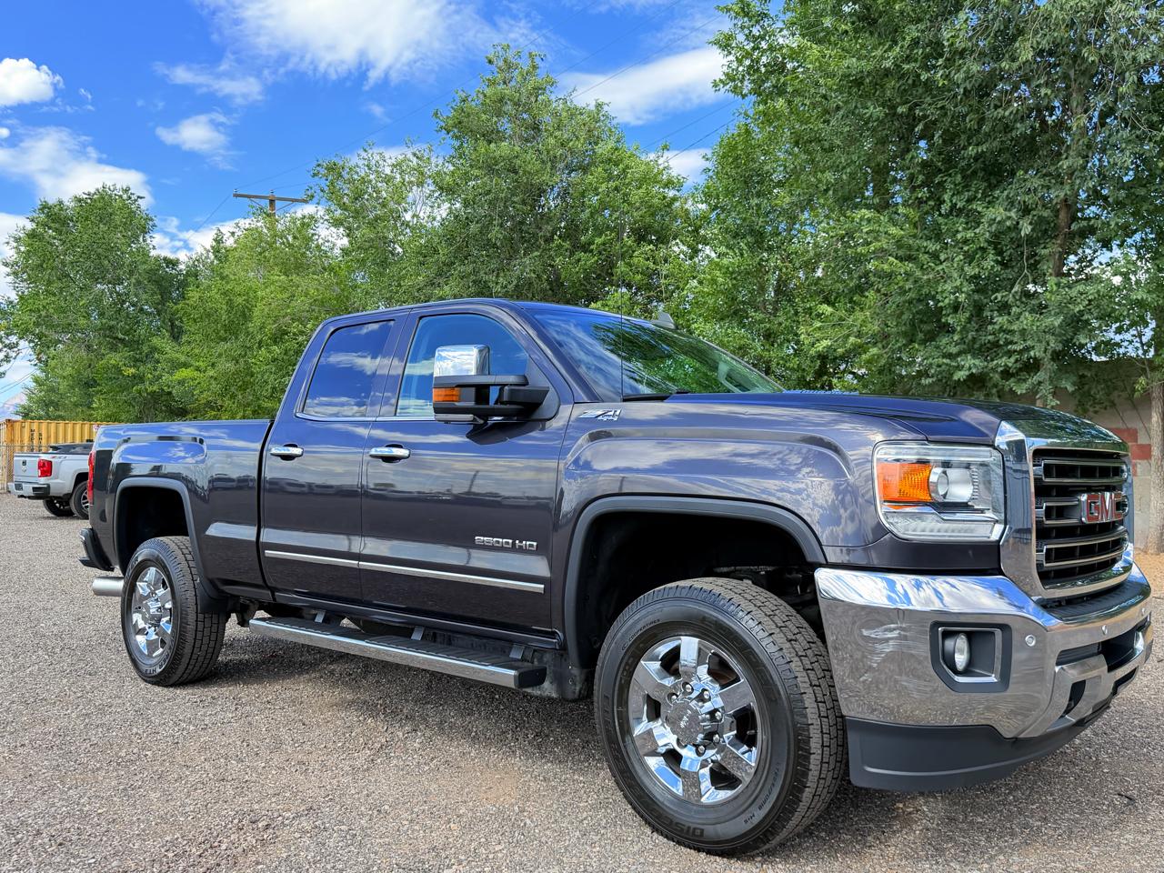 GMC Sierra 2500HD available WiFi 4WD Double Cab 144.2" SLT 2015