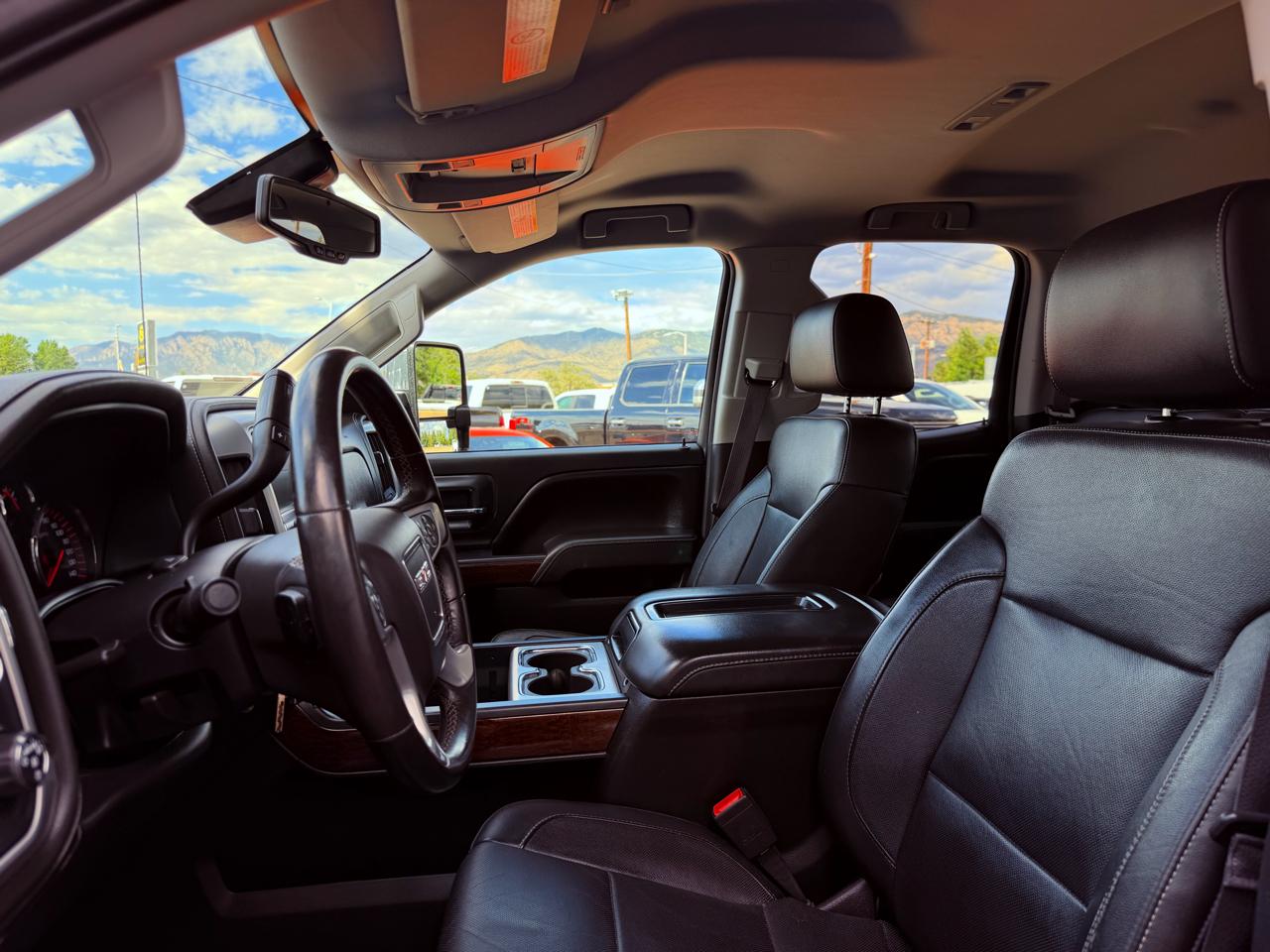 GMC Sierra 2500HD available WiFi 4WD Double Cab 144.2" SLT 2015