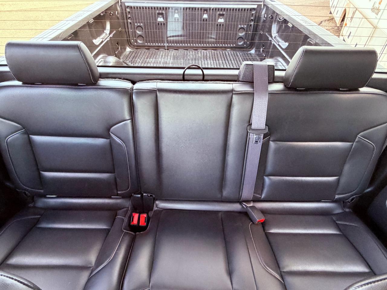 GMC Sierra 2500HD available WiFi 4WD Double Cab 144.2" SLT 2015