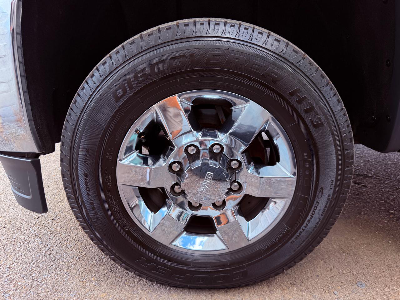 GMC Sierra 2500HD available WiFi 4WD Double Cab 144.2" SLT 2015