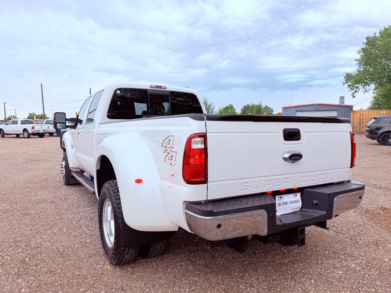 Ford Super Duty F-450 DRW 4WD Crew Cab 172" Lariat 2013