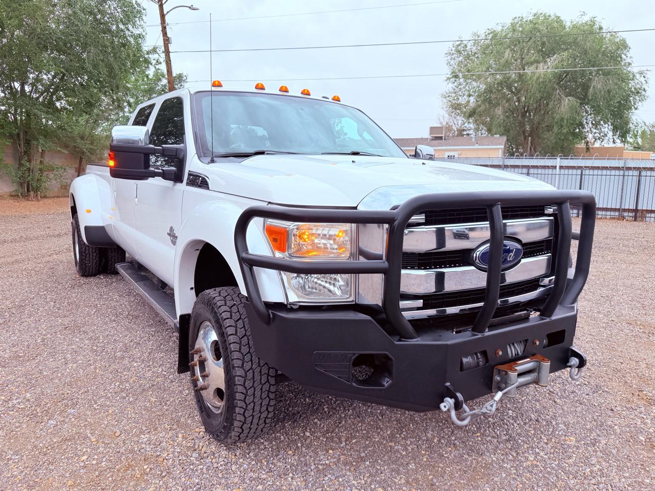 Ford Super Duty F-450 DRW 4WD Crew Cab 172" Lariat 2013