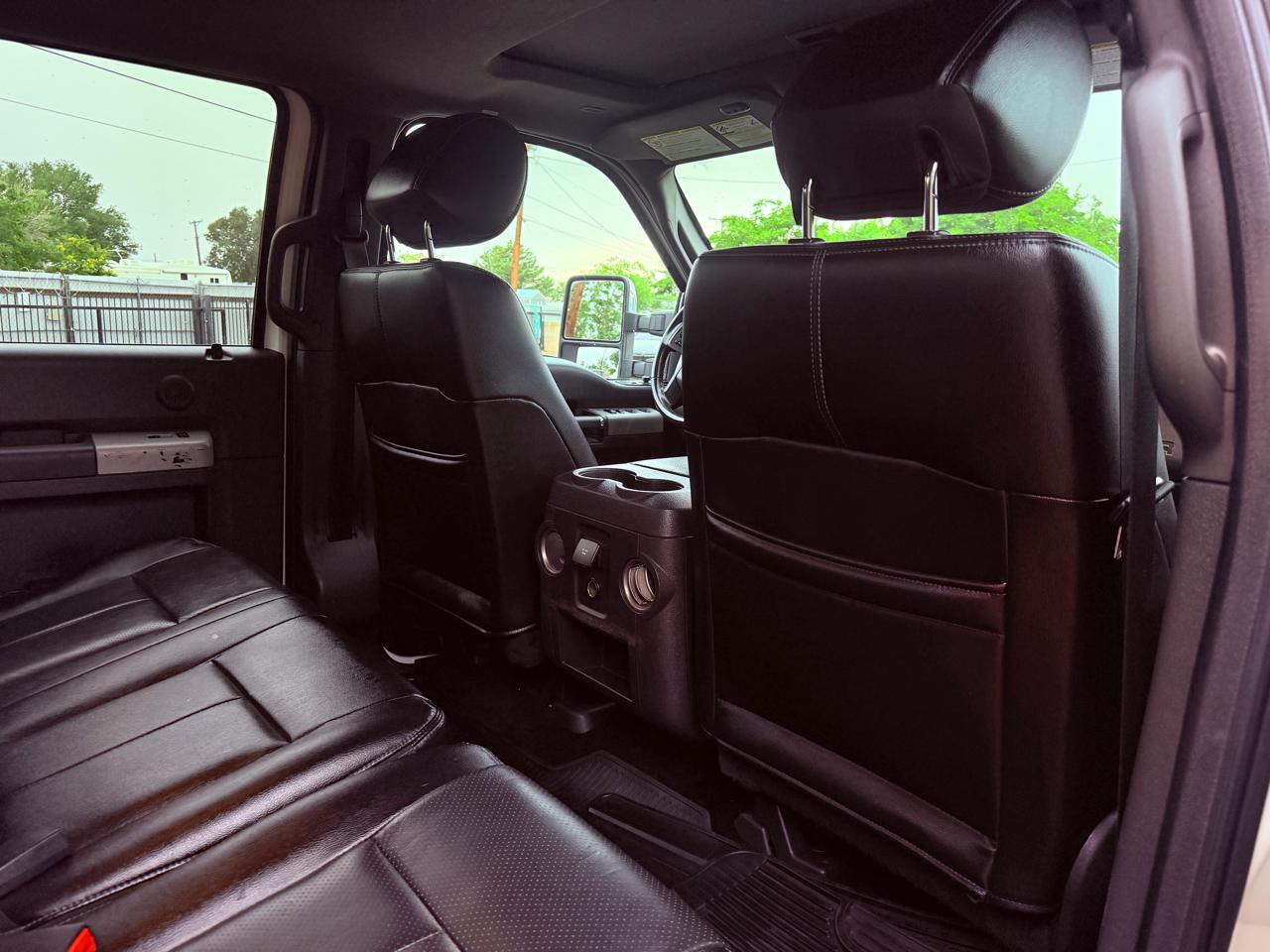 Ford Super Duty F-450 DRW 4WD Crew Cab 172" Lariat 2013