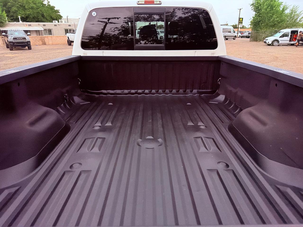 Ford Super Duty F-450 DRW 4WD Crew Cab 172" Lariat 2013