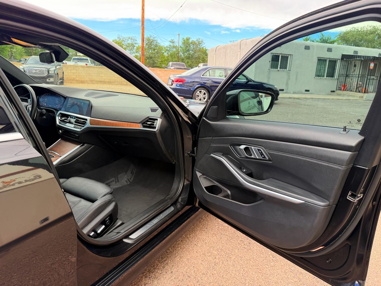 BMW 3 Series 330i Sedan North America 2019