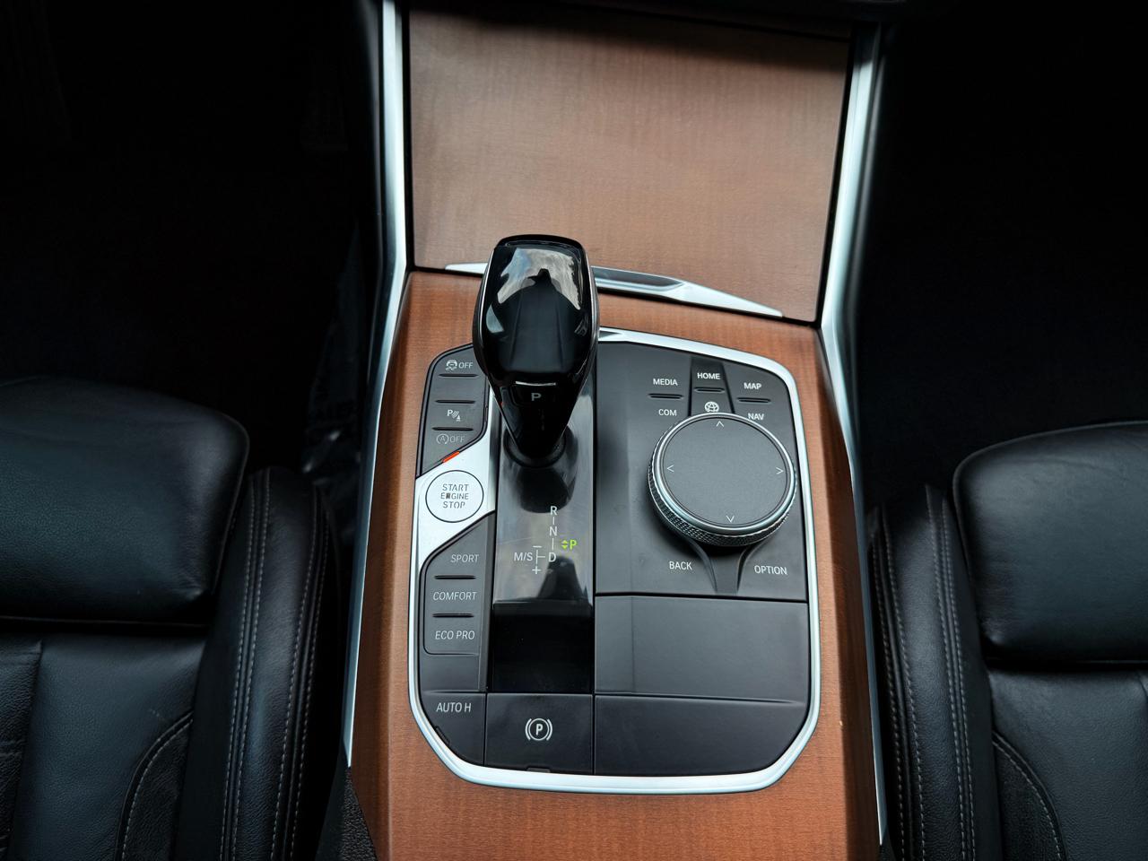 BMW 3 Series 330i Sedan North America 2019