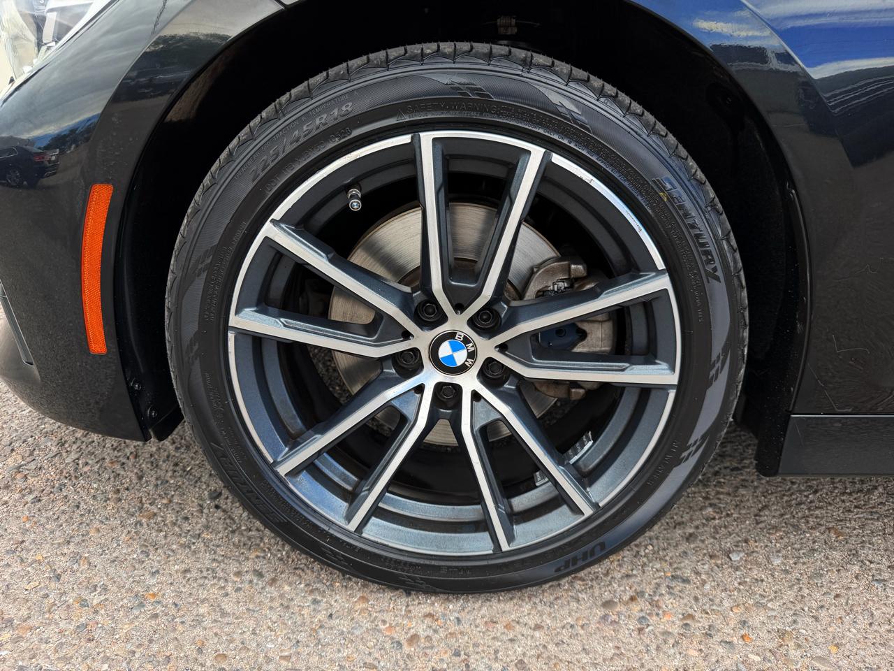 BMW 3 Series 330i Sedan North America 2019