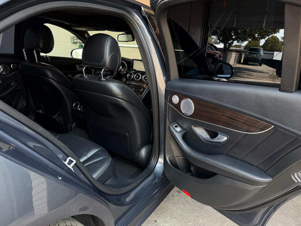 Mercedes-Benz C-Class 4dr Sdn C 300 RWD 2015