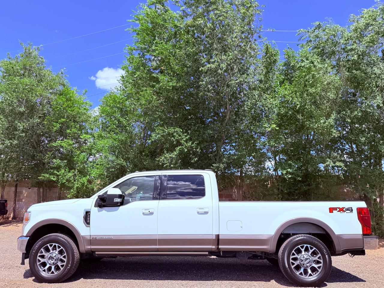 Ford Super Duty F-350 SRW  2022