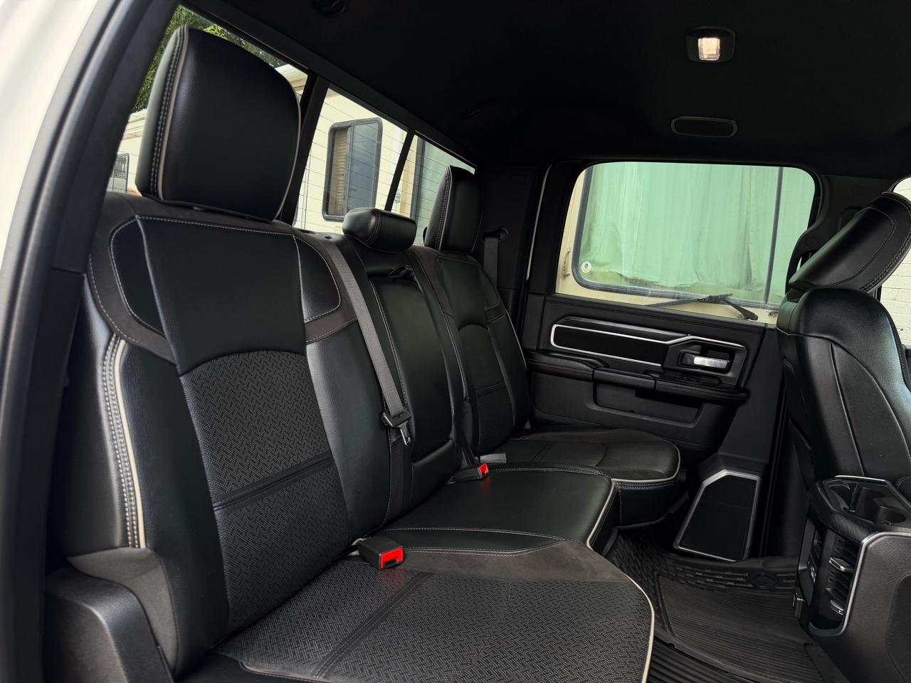 RAM 2500 Laramie 4x4 Crew Cab 6'4" Box 2024