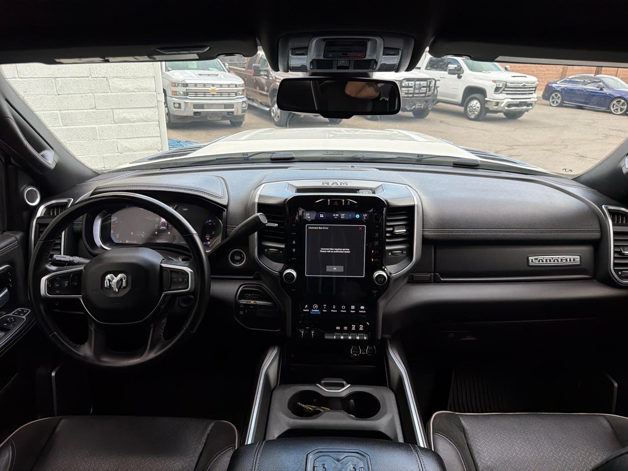 RAM 2500 Laramie 4x4 Crew Cab 6'4" Box 2024