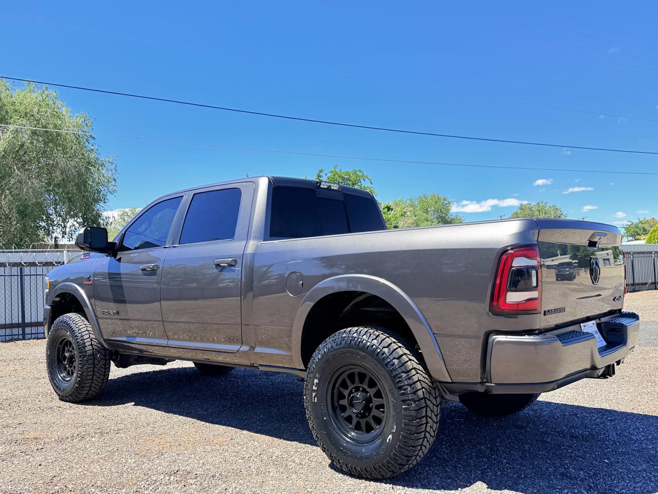 RAM 2500 Laramie 4x4 Crew Cab 6'4" Box 2021