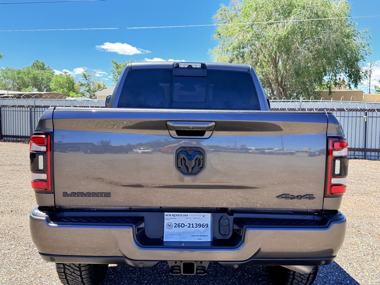 RAM 2500 Laramie 4x4 Crew Cab 6'4" Box 2021