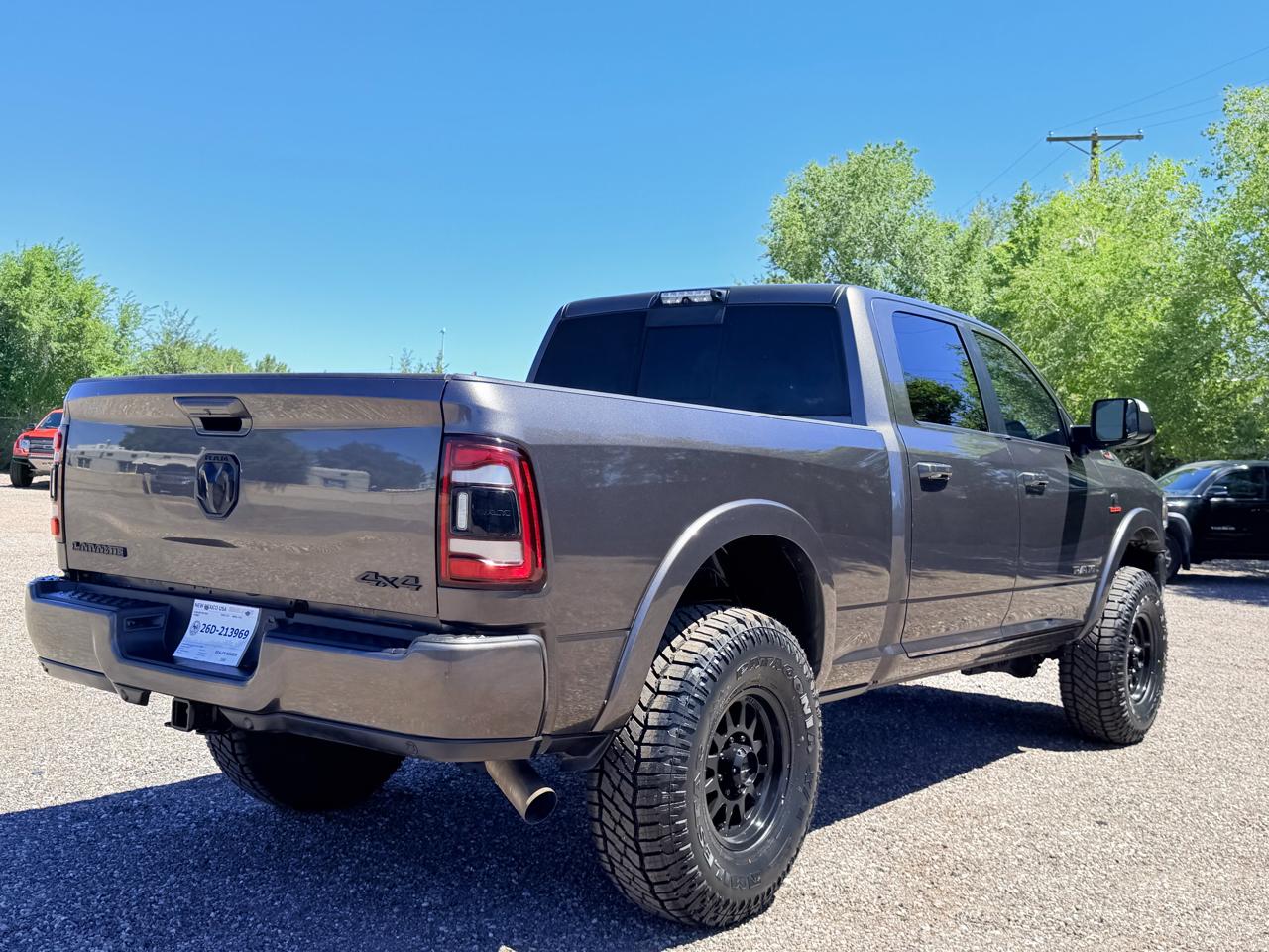 RAM 2500 Laramie 4x4 Crew Cab 6'4" Box 2021