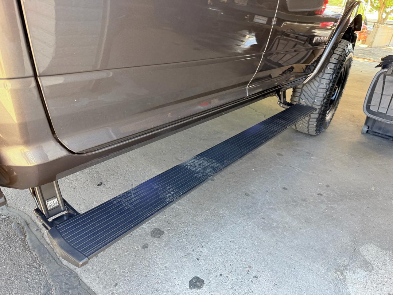 RAM 2500 Laramie 4x4 Crew Cab 6'4" Box 2021