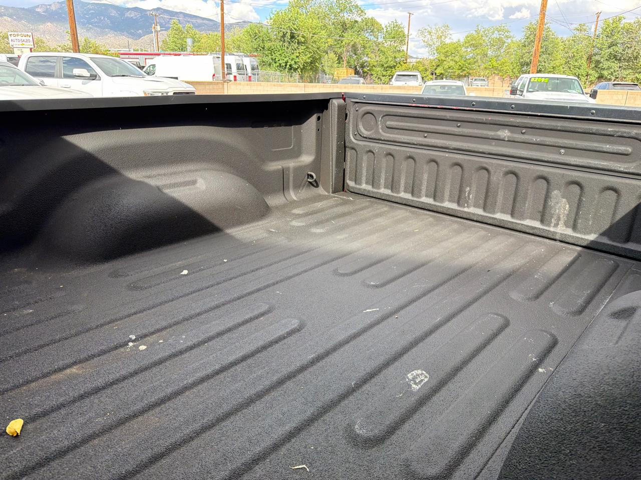 RAM 2500 4WD Mega Cab 160.5" Big Horn 2015
