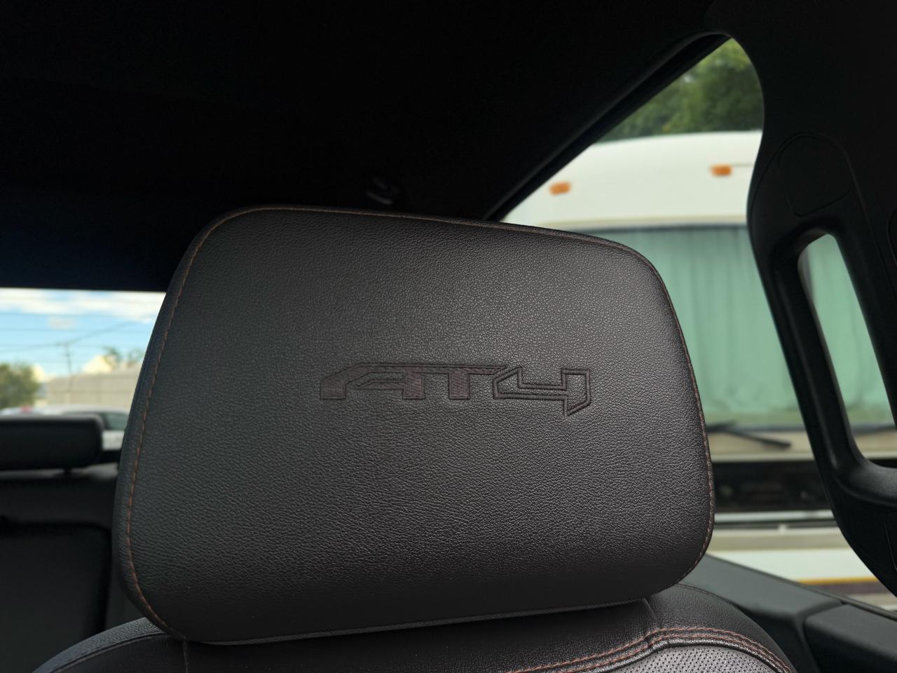 GMC Sierra 2500HD 4WD Crew Cab 159" AT4 2022