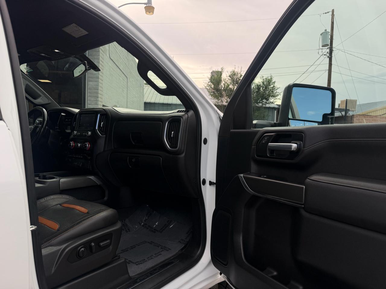 GMC Sierra 2500HD 4WD Crew Cab 159" AT4 2022