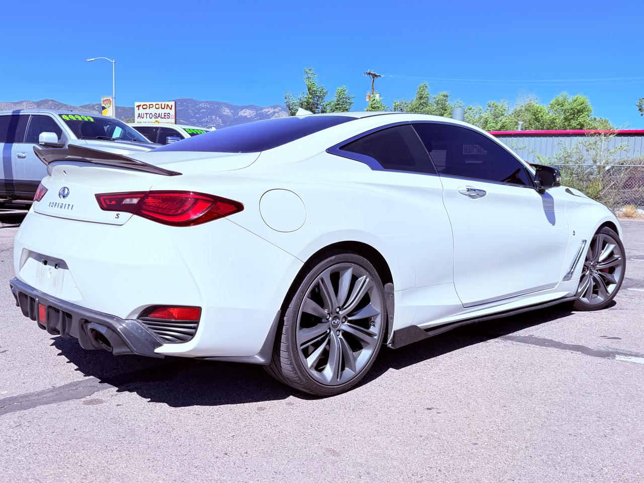 Infiniti Q60 Red Sport 400 RWD 2018